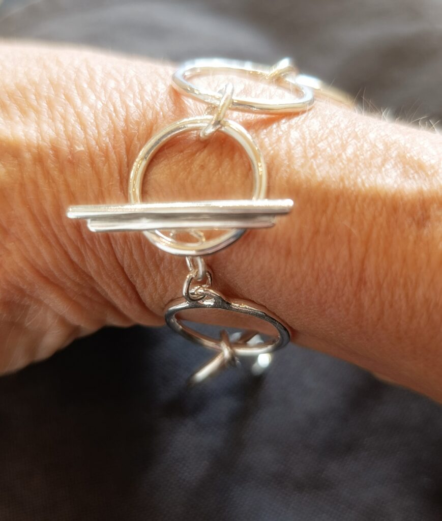 Les Bijoux d’Isabelle : créations en argent et pierres à Pornichet