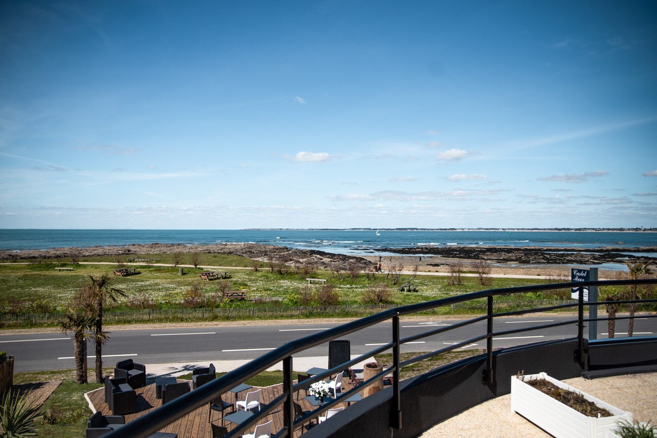 Vue depuis le balcon du Castel Moor sur la côte du Croisic